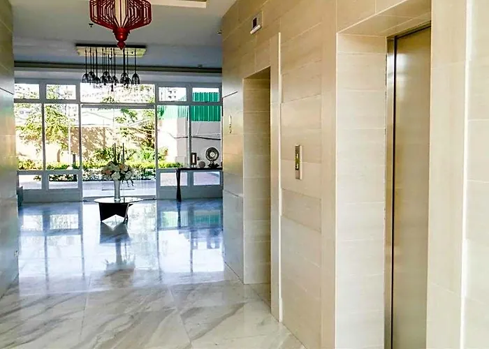 Choco Condotel- Anuva Prime 1 Couple Lakeview Hotel